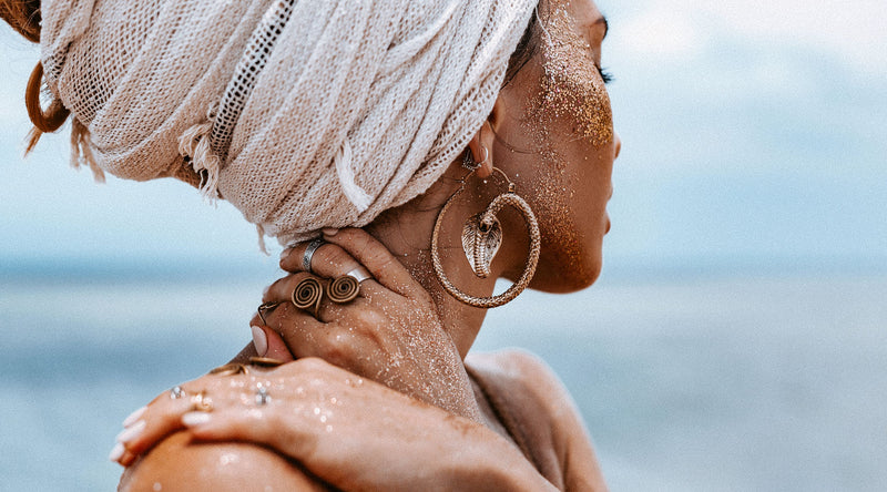 How to style your boho jewelry to complete your boho outfit.