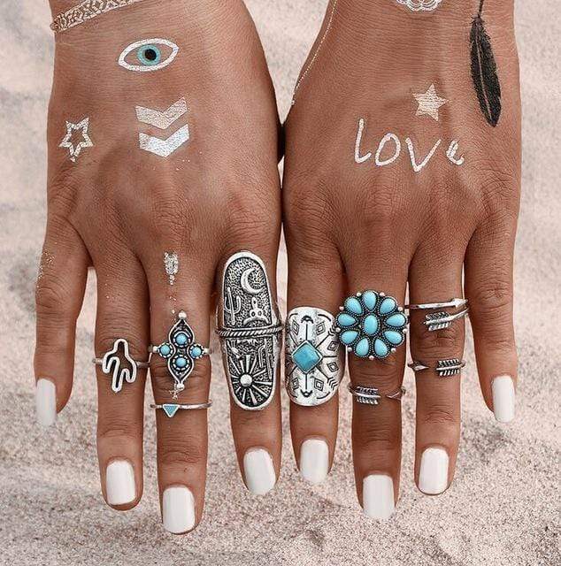 Boho Beach Hut is your Online Store for the most Fashionable and Trendy Bohemian Style Jewelry. Choose from Vintage Necklaces, Boho Rings, Sterling Silver Jewelry, Beach Anklets, Leather and Charm Bracelets and Body Jewelry.