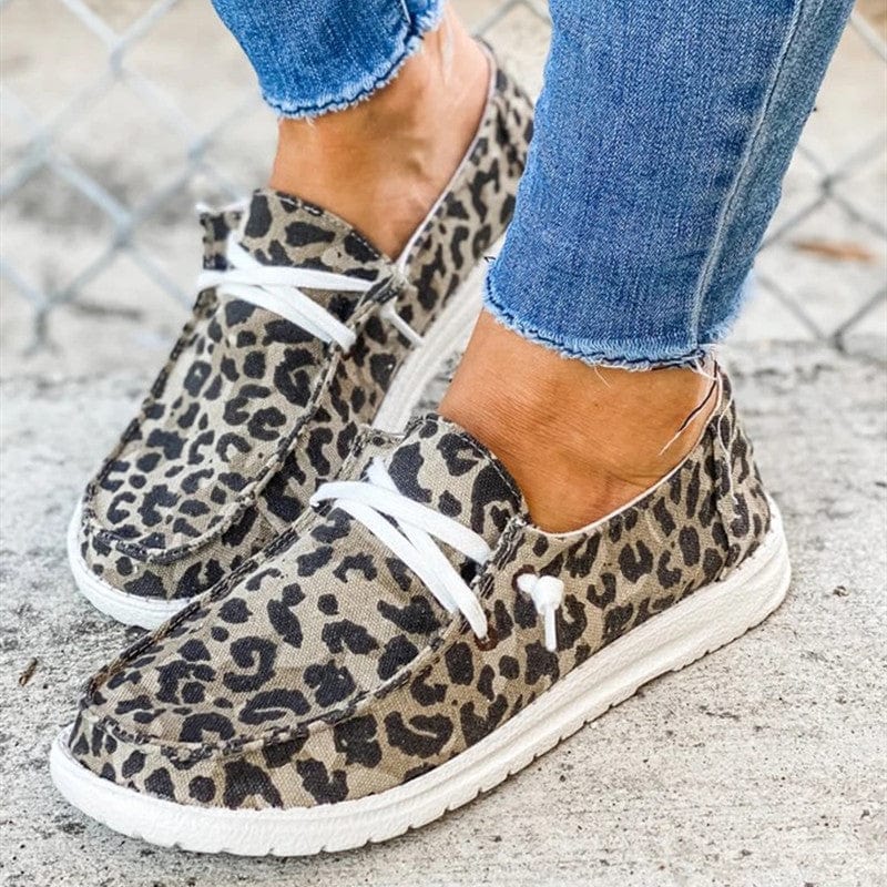 Leopard fashion print canvas shoes