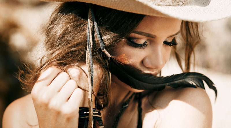 Want that hippie look? Check out tips for how to do your hair and makeup bohemian style.