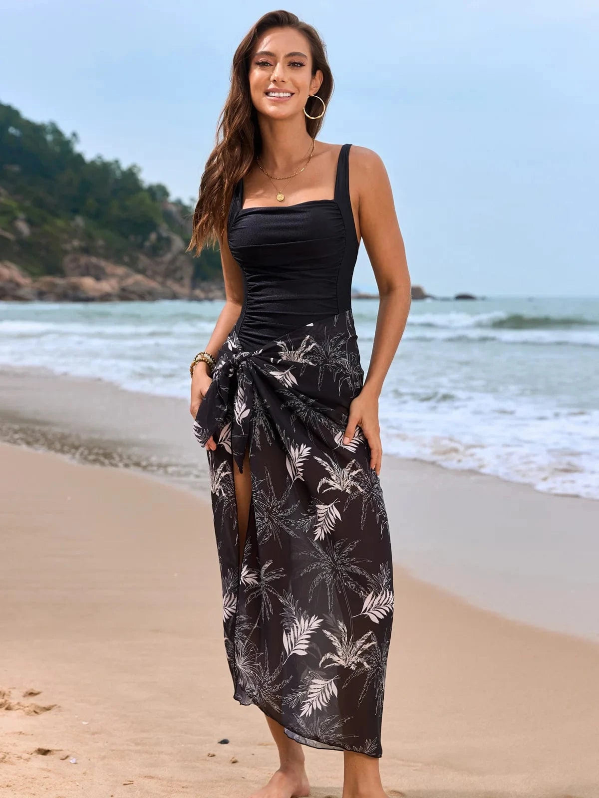 Boho Beach Hut Swimwear, One Piece Swimsuit Floral One Piece Swimsuit with Ruched Sides Black Skirt & Swimsuit Set / S