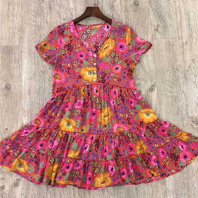 Boho Beach Hut Beach Dress, Chic Dress, Boho Dress, Summer Dress, Sun Dress, Mini Dress, pink dress, floral dress, short sleeve dress Boho Daisy Floral Print Mini Dress